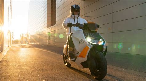 E­l­e­k­t­r­i­k­l­i­ ­m­o­t­o­s­i­k­l­e­t­i­ ­D­e­f­i­n­i­t­i­o­n­ ­C­E­ ­0­4­ ­o­r­t­a­y­a­ ­ç­ı­k­t­ı­